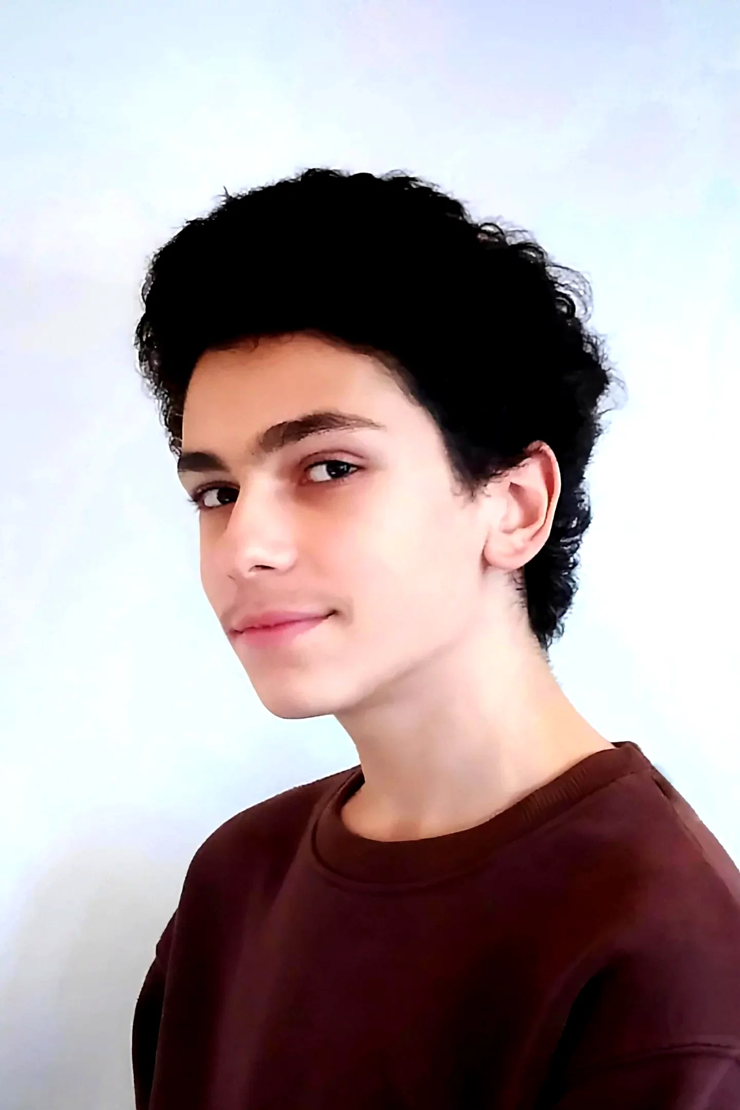  Yaniv Douieb