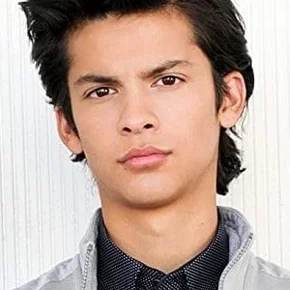 Photo star : Xolo Mariduena