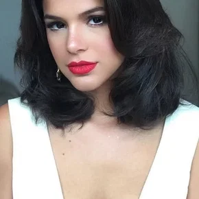 Photo star :  Bruna Marquezine