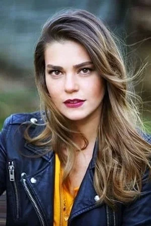  Aslı Enver photo