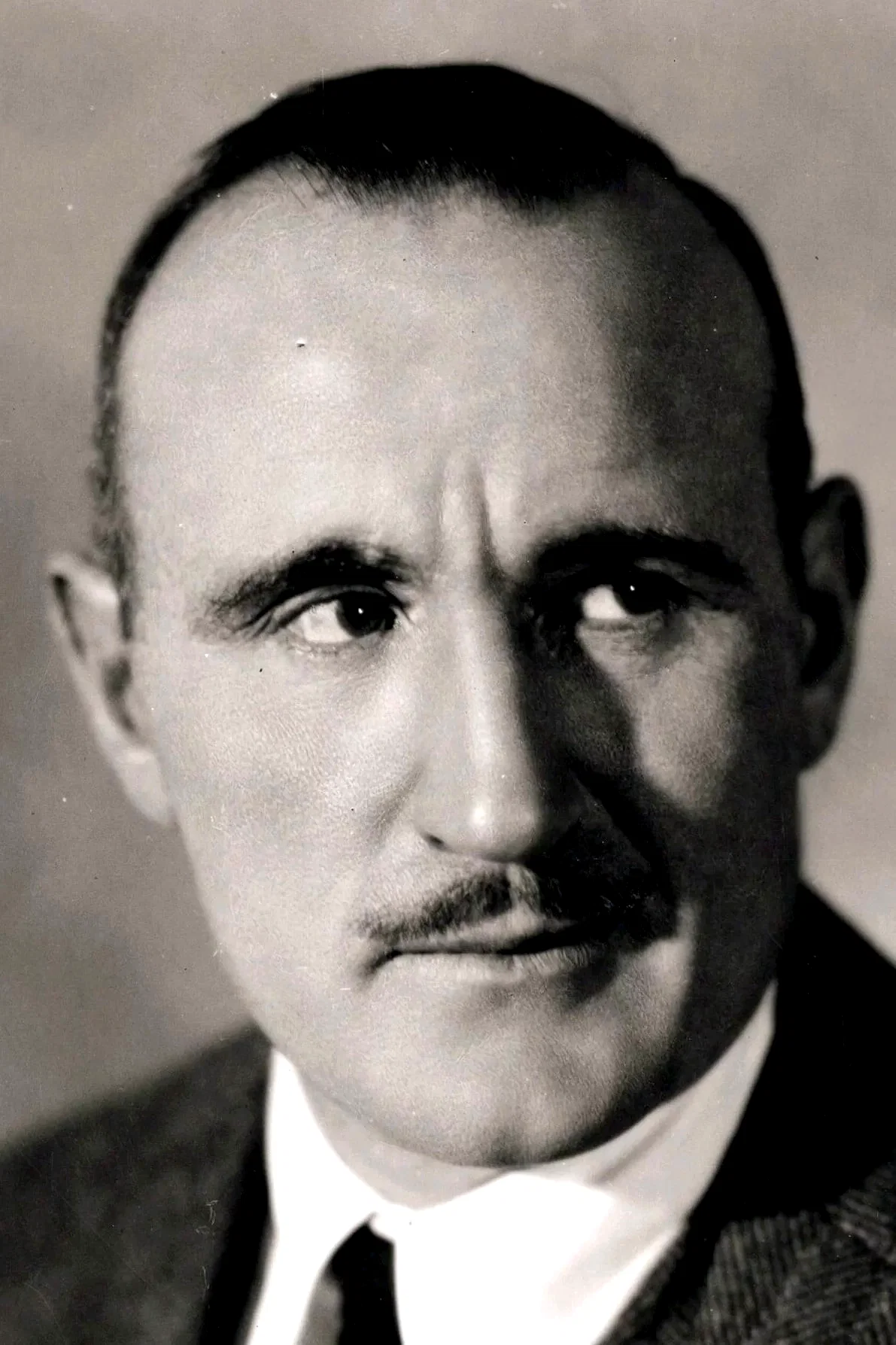 Donald Crisp