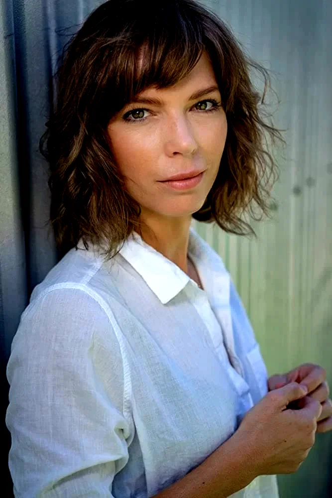  Candice Hill