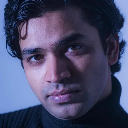  Anupam Tripathi