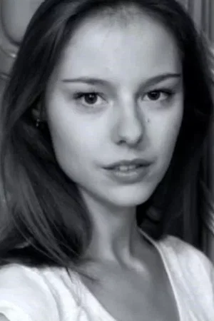  Marion Barbeau photo