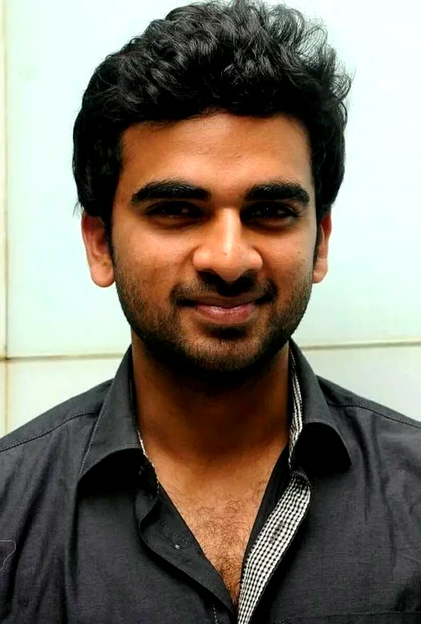 Ashok Selvan