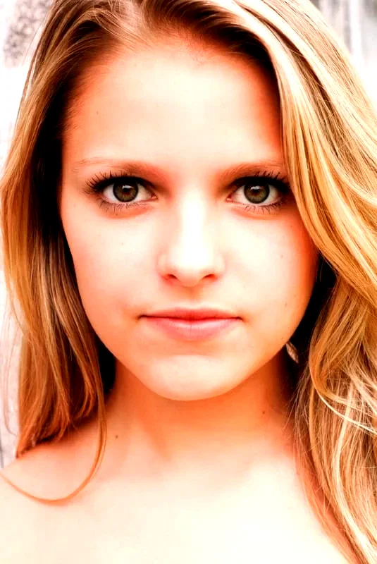 Sarah Jeanne Labrosse