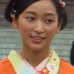 Photo star :  Anne Watanabe