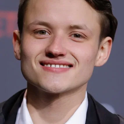  Paul Lux