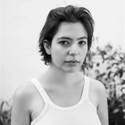  Simone Hazanavicius