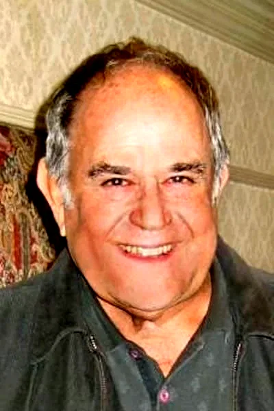Laurence  Luckinbill