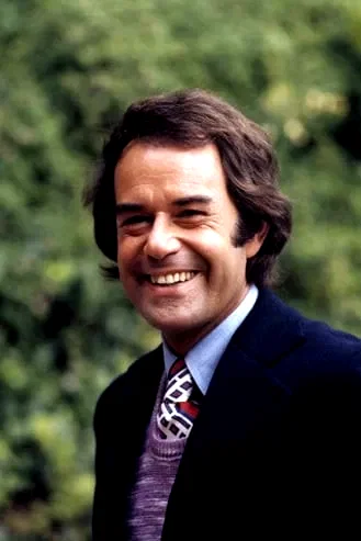 Laurence  Luckinbill