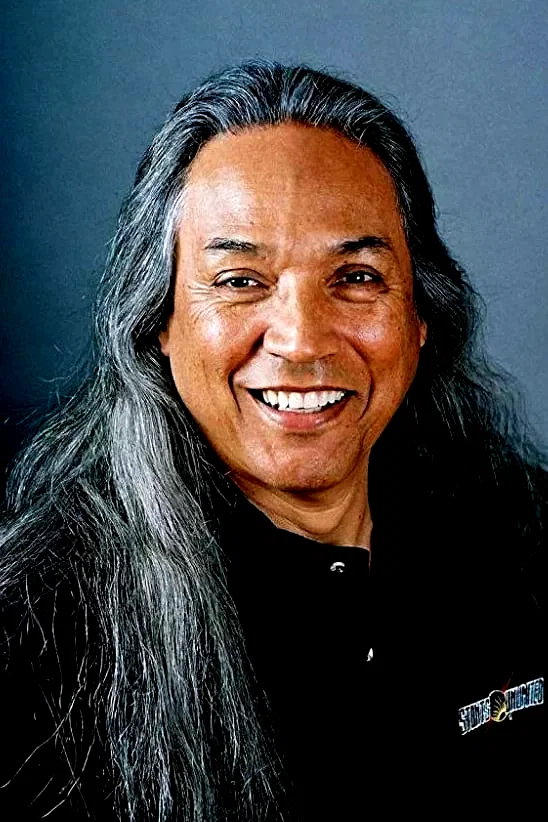  Henry Kingi