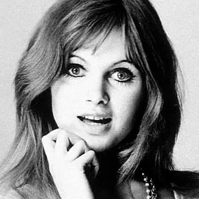 Photo star : Madeline Smith