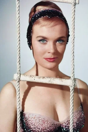 Shirley Eaton photo