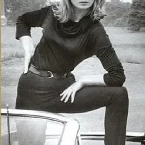 Photo star : Tania Mallet