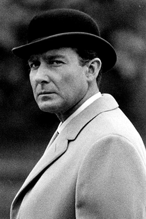  Guy Doleman