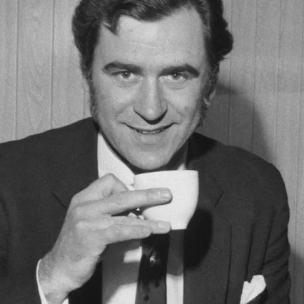  George Baker
