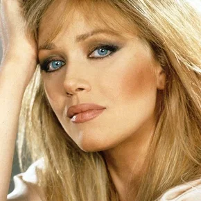 Photo star :  Tanya Roberts