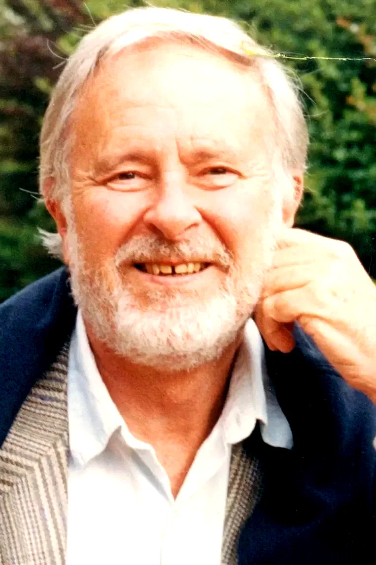  Alec McCowen