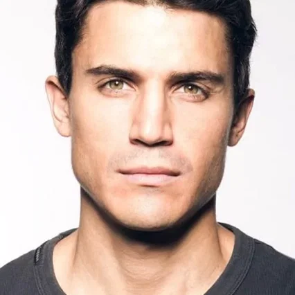 Alex González