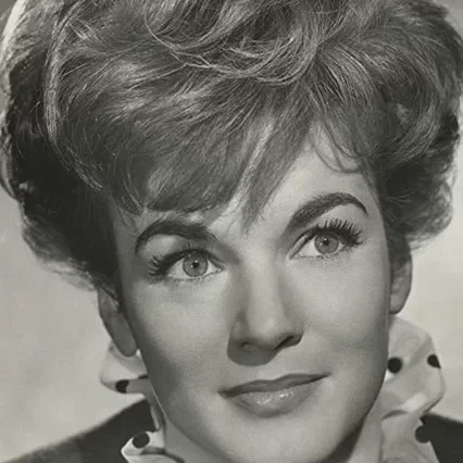  Moira Redmond