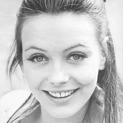  Lesley-anne Down