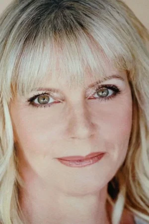  Jennifer Edwards photo