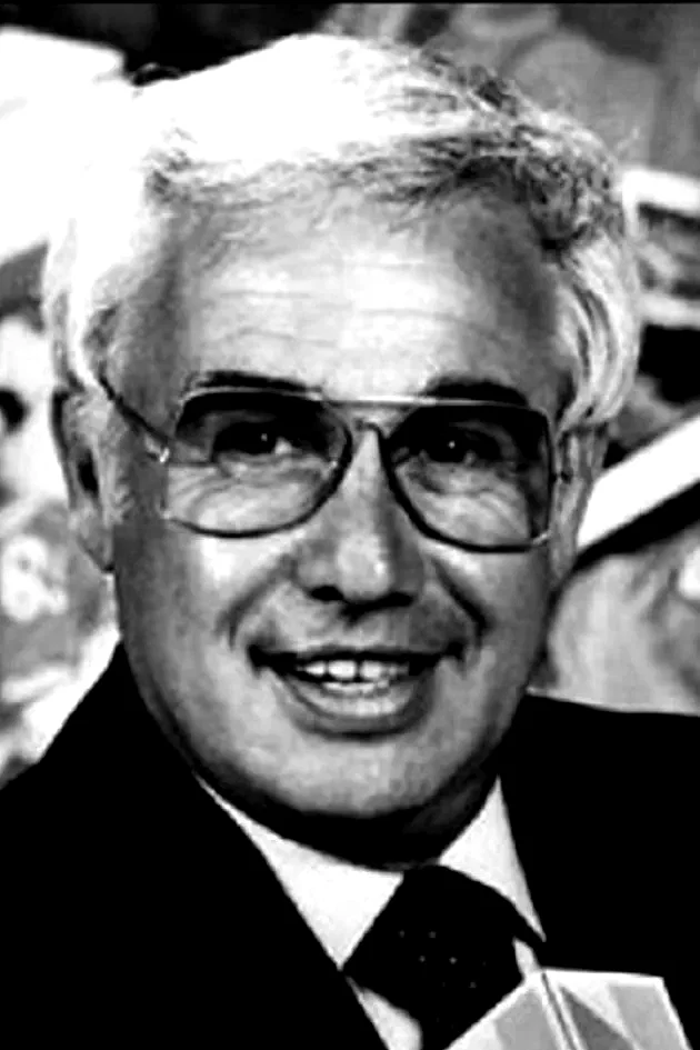  Stu Nahan