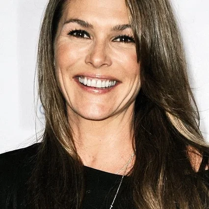  Paige Turco