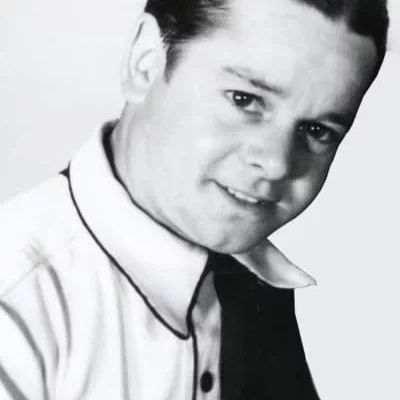  Billy Curtis