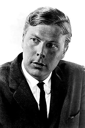 Albert Salmi