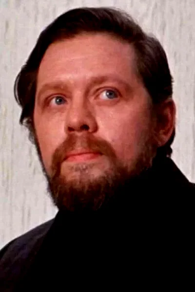 Severn Darden