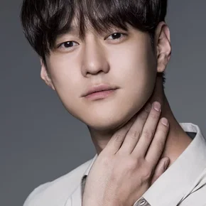 Photo star :  Go Kyung-pyo