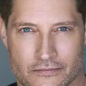 Photo star : Sean Kanan