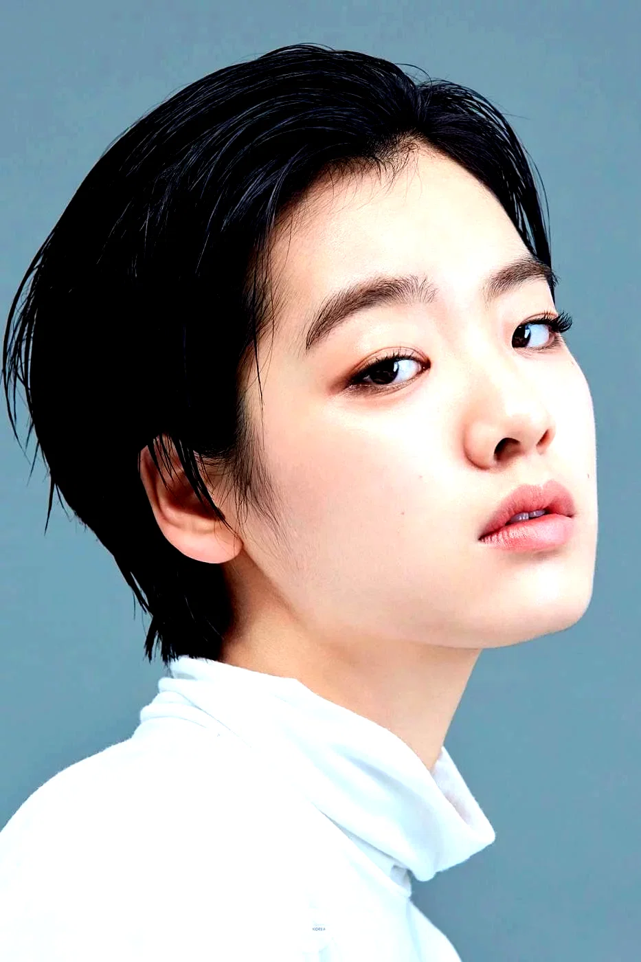  Lee Joo-young
