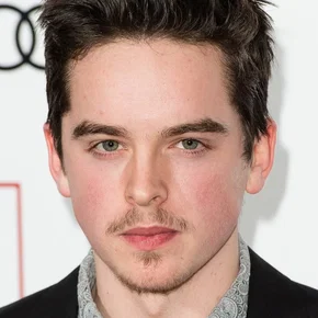 Photo star :  Ferdia Walsh-Peelo