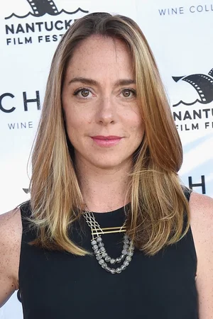  Siân Heder photo