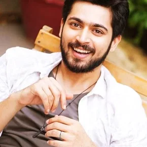 Photo star :  Harish Kalyan