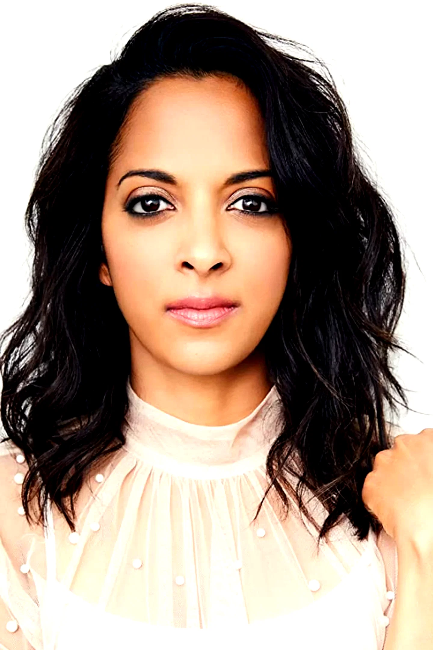  Sunita Deshpande