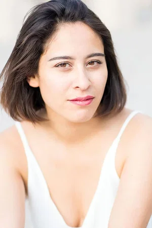  Laura Poulvet photo