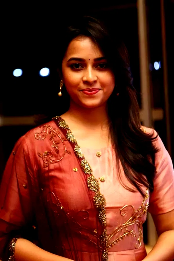  Sri Divya