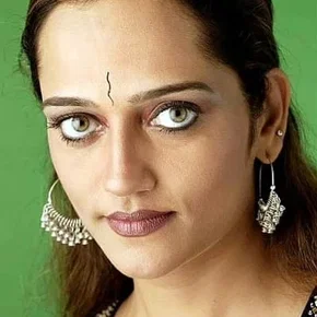 Photo star :  Chithra Iyer