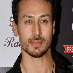Photo star :  Tiger Shroff