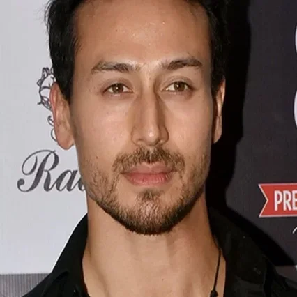  Tiger Shroff