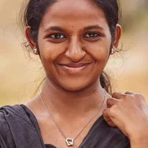 Photo star :  Dhanya Ananya
