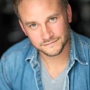 Photo star : Adam Thomas
