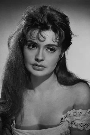 Yvonne  Monlaur photo