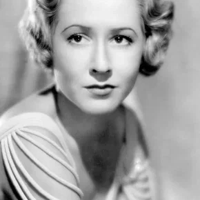 Photo star :  Mae Clarke