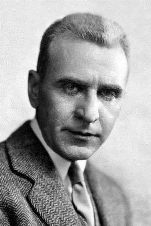  Edward Van Sloan