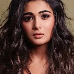 Photo star :  Shalini Pandey